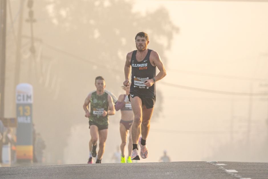 long distance runner road